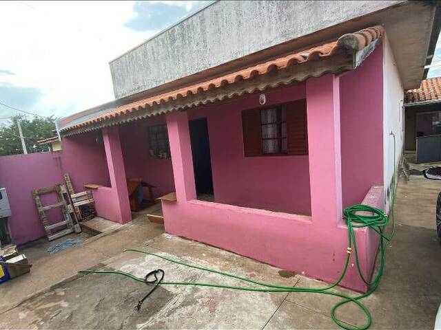 Casa para Venda em Capela do Alto - 3