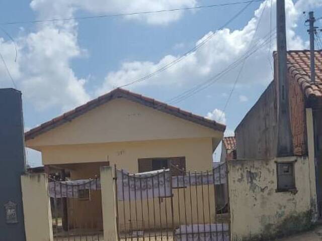 #138 - Casa para Venda em Capela do Alto - SP - 2