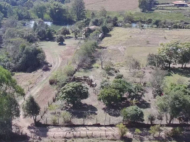 Área para Venda em Capela do Alto - 4