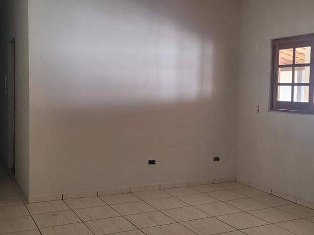 #180 - Casa para Venda em Capela do Alto - SP - 3