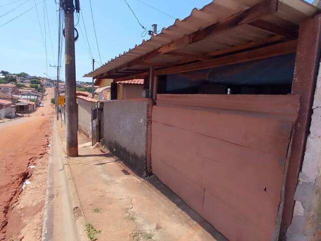 #196 - Casa para Venda em Capela do Alto - SP - 3