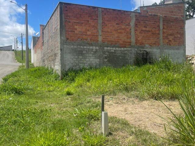 Área para Venda em Capela do Alto - 2