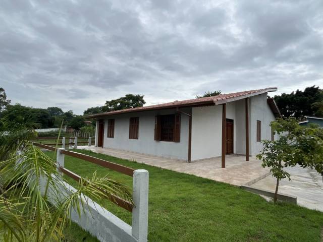 Casa para Venda em Capela do Alto - 4