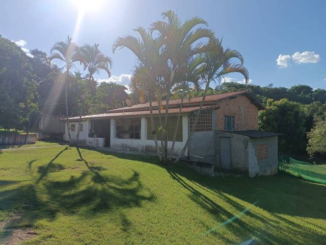 #246 - Casa para Venda em Capela do Alto - SP