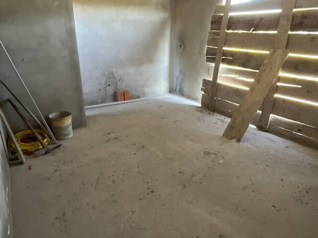 #324 - Casa para Venda em Capela do Alto - SP - 3