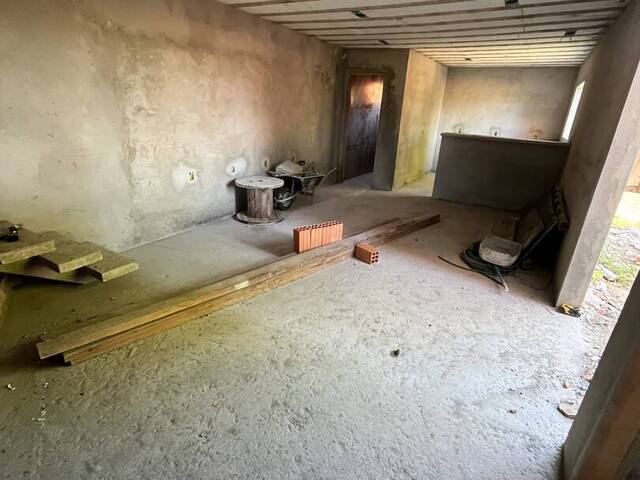 #324 - Casa para Venda em Capela do Alto - SP - 2