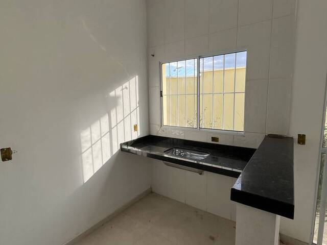 Casa para Venda em Capela do Alto - 4