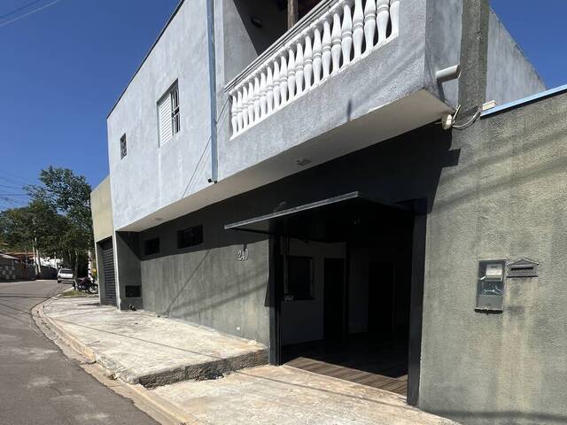 Venda em Bairro do Areião - Capela do Alto