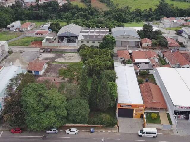 Área para Venda em Capela do Alto - 3