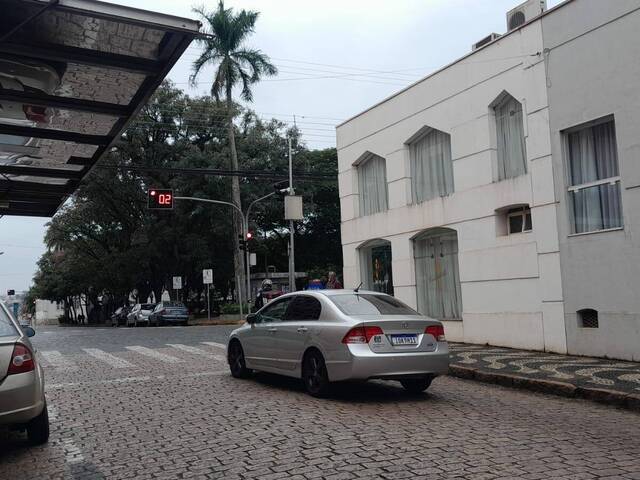 para em - 4