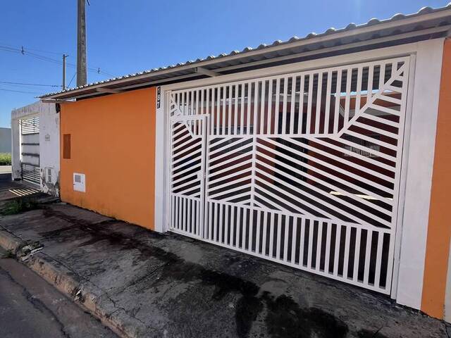 Casa para Venda em Capela do Alto - 2